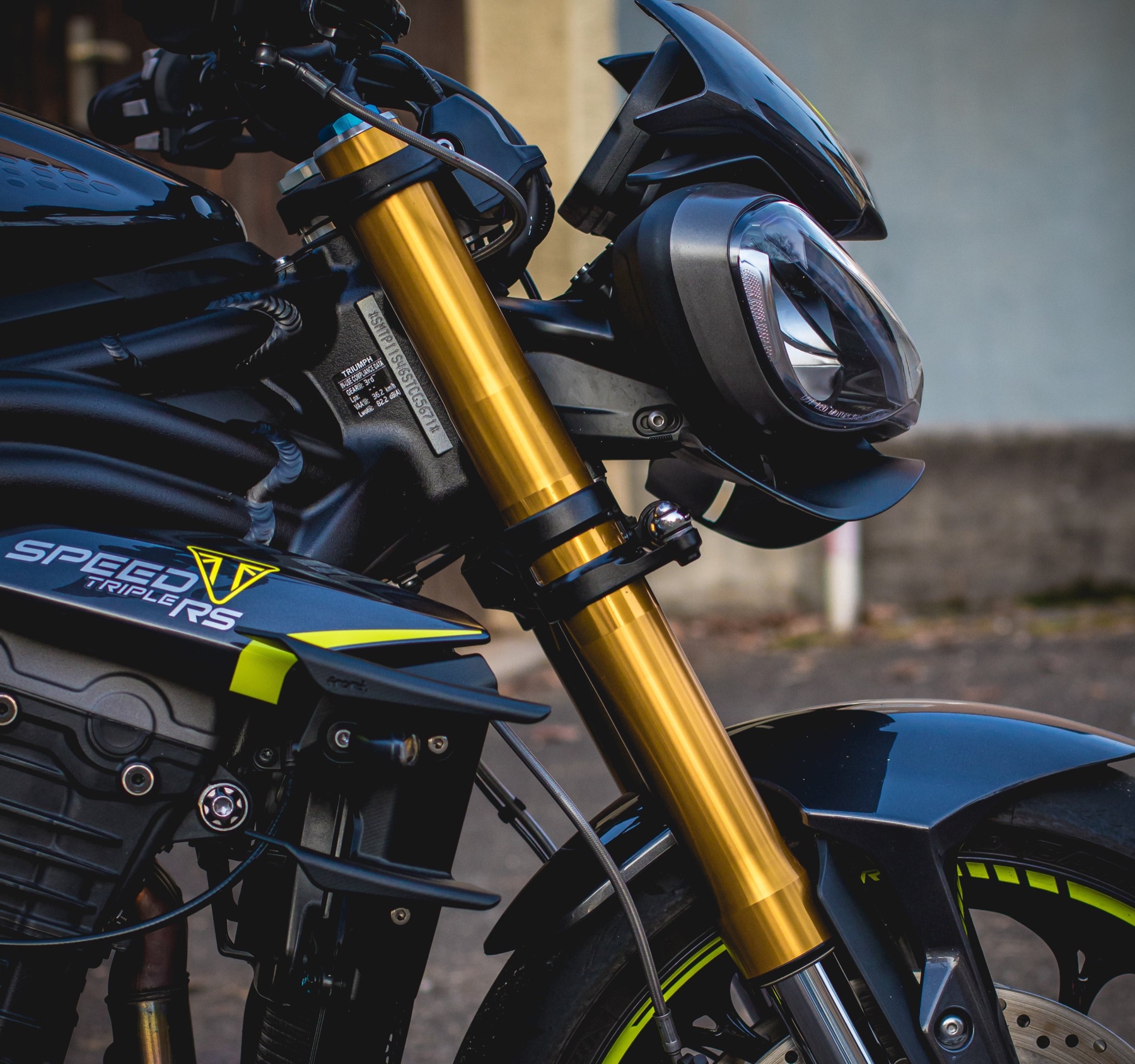 Front3D 空力套件實裝於 Triumph Speed Triple RS 車頭